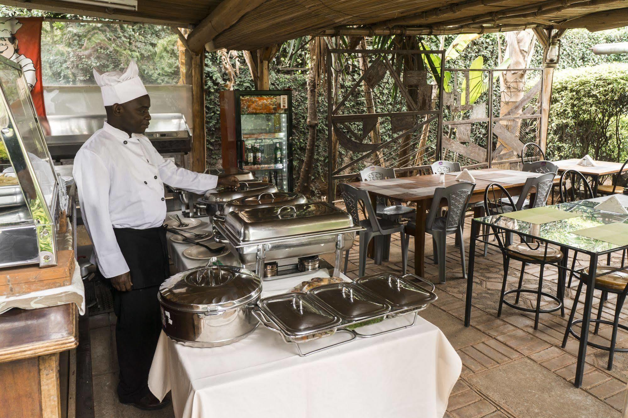 Godials Bed & Breakfast Найроби Экстерьер фото